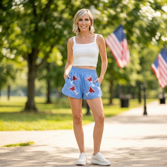 Fantastic Fawn Pants - FANTASTIC FAWN patriotic blue sequin cocktail glass accent shorts S M L